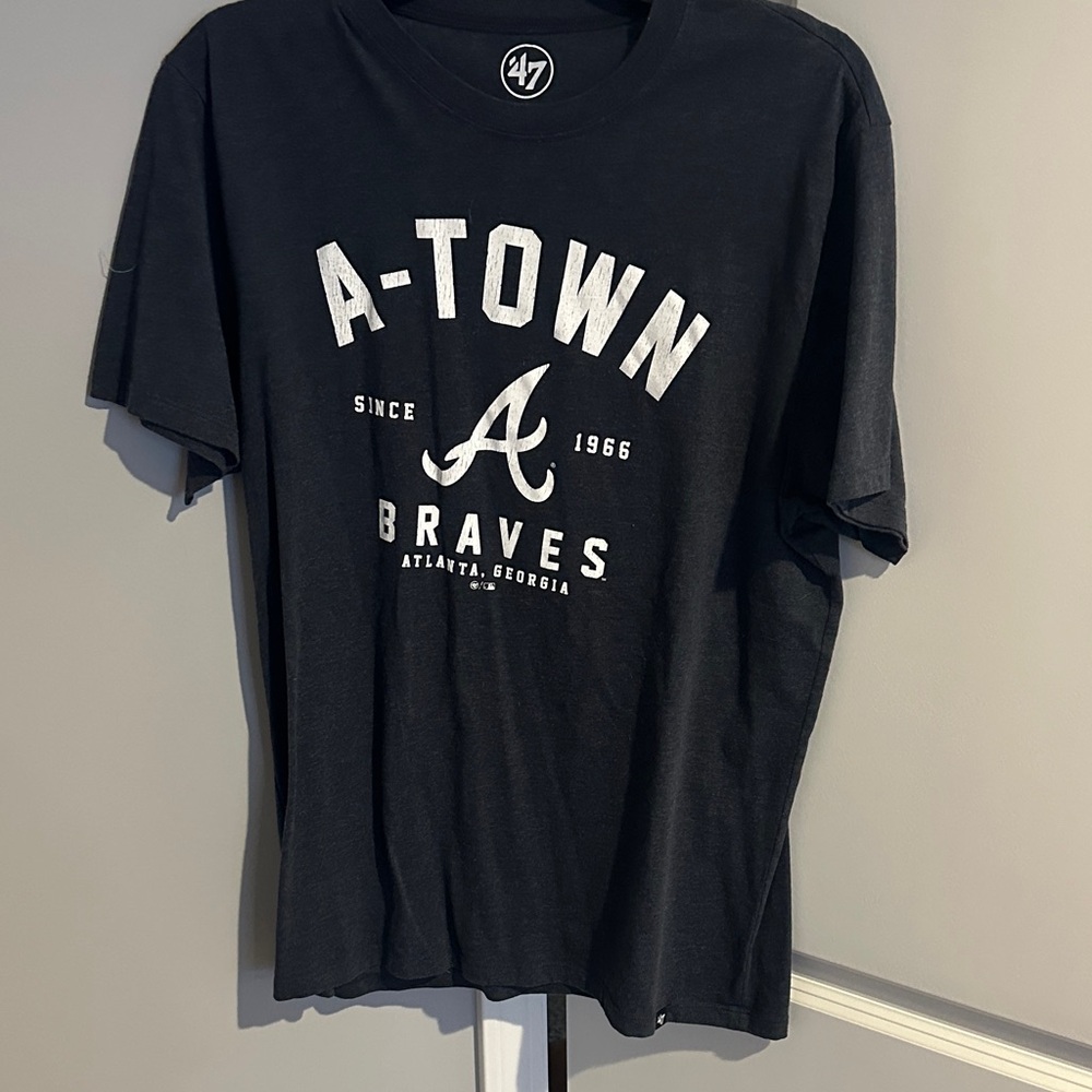 47 Black Atlanta Braves Men's Tee
